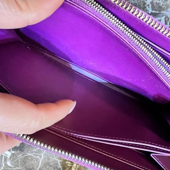 SOLD Louis Vuitton Vernis long zippy wallet - Picture 12 of 15